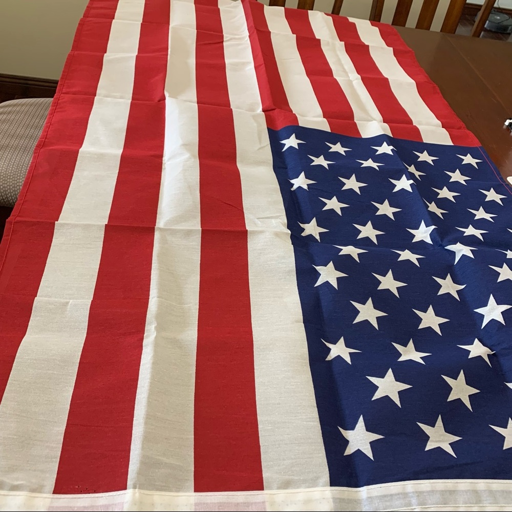 NEW- Large American Flag USA Poly/Cotton 70/30% blend size 3ft x 5ft 4th July